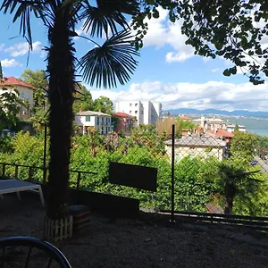 Apartment Luna, Opatija